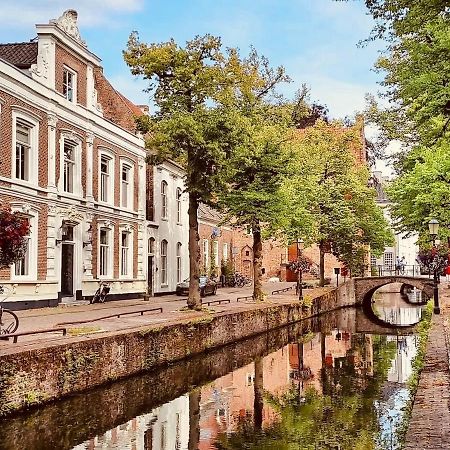Canal Apartment At Historic Citycenter آميسفورت المظهر الخارجي الصورة